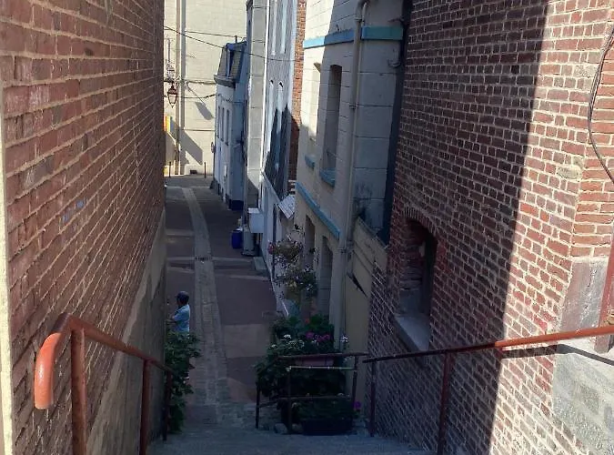 Apartamento 3- Au Pied Des Falaises Du Tréport à 50m De La Le Tréport